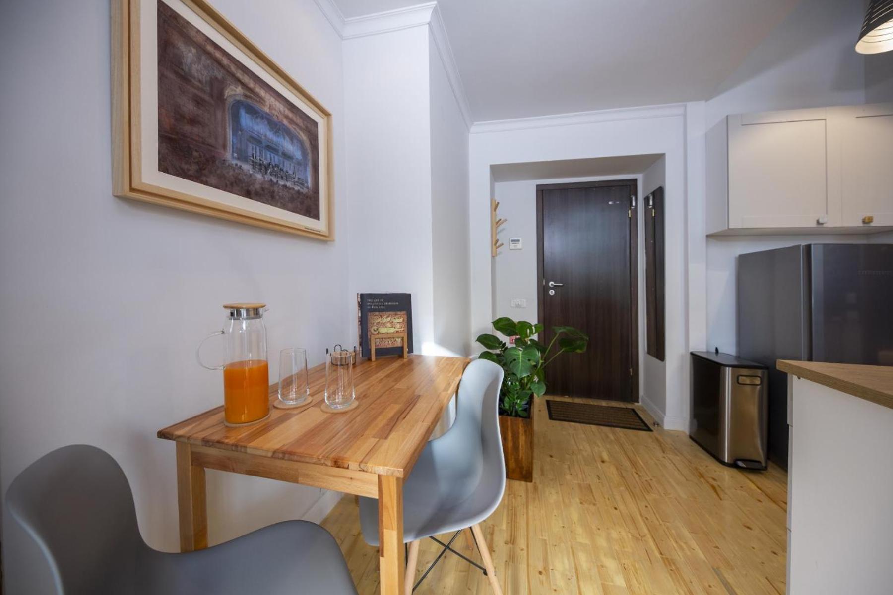 Athenaeum Spacious& Cozy 1Br Prime Location W Balcony Bükreş Dış mekan fotoğraf
