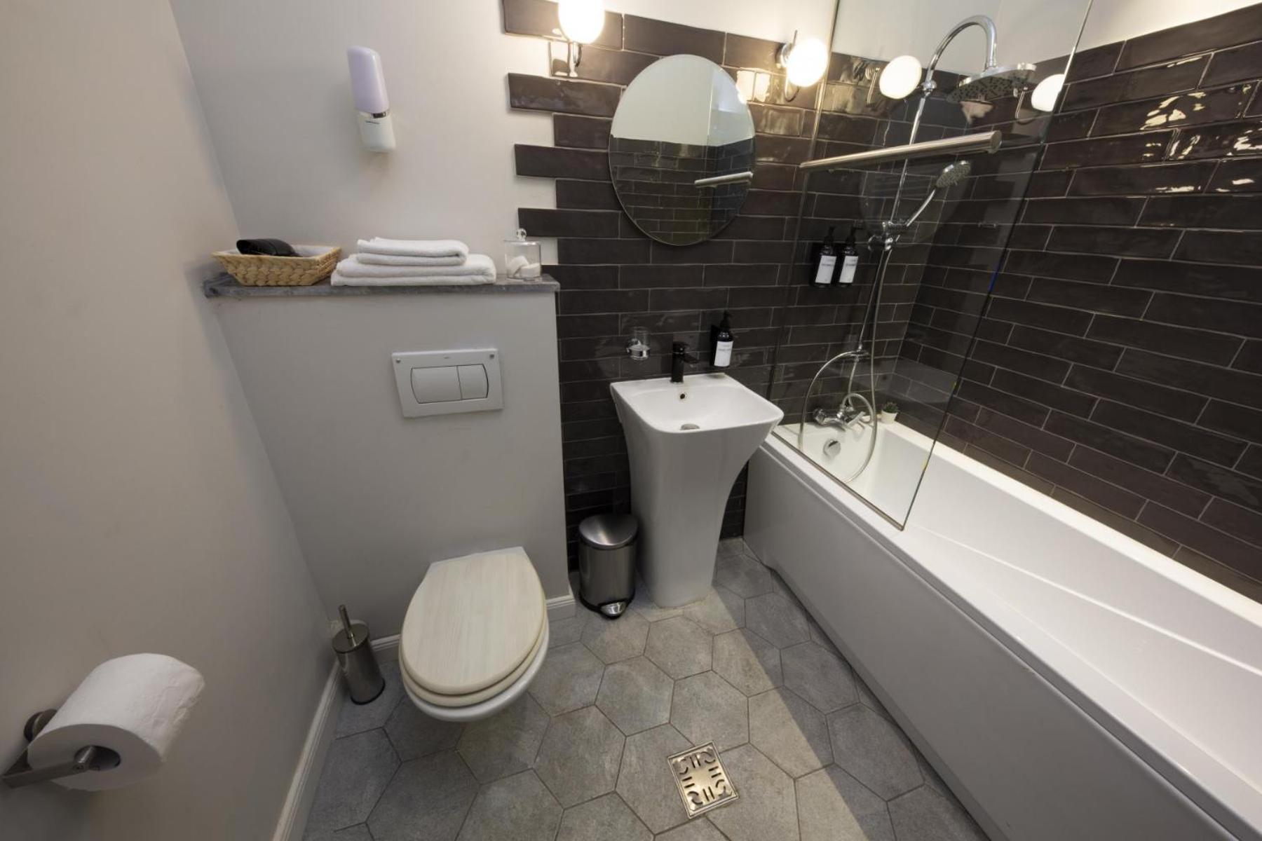 Athenaeum Spacious& Cozy 1Br Prime Location W Balcony Bükreş Dış mekan fotoğraf